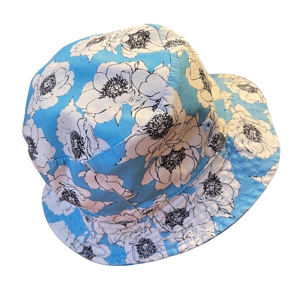 🌹NWOT:Steve Madden Floral Blue Reversible Bucket Hat - Picture 1 of 2
